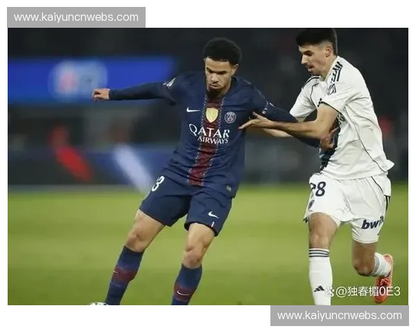 巴黎FC防守韧性提升，近3场仅失1球成保级关键